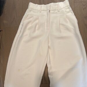 Aritzia effortless cropped pants white